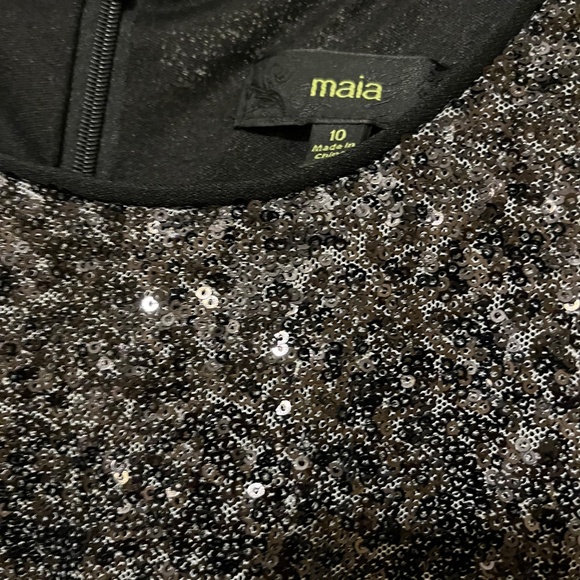 NWT ombré long sleeve sequin dress. By Maia size 10. - Picture 2 of 4